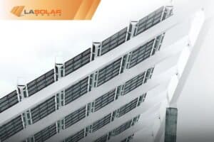 Read more about the article Solar Power Purchase Agreements: Pros and Cons for Homeowners