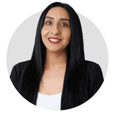 Experienced professional in solar energy solutions and company values.